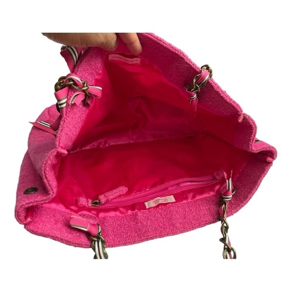Vintage Limited Edition Pink Tweed
Goldie Bag Purse Chain Pockets
Barbiecore - Picture 10 of 15